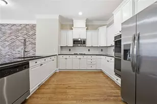 109 W Ridge Way, Roswell, GA 30076 - Photo 10