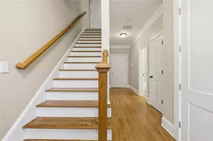 109 W Ridge Way, Roswell, GA 30076 - Photo 4