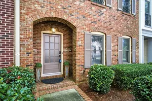 109 W Ridge Way, Roswell, GA 30076 - Photo 2