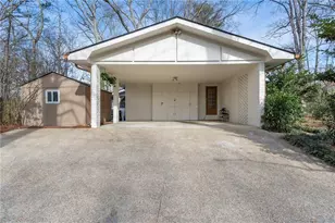 3710 Hickory Cir SE, Smyrna, GA 30080 - Photo 4