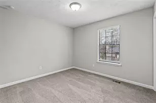 6205 Littleton Dr, Union City, GA 30291 - Photo 14