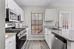 6205 Littleton Dr, Union City, GA 30291 - Photo 10