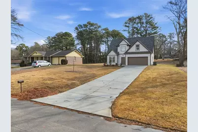 2557 Casablanca Drive, Conyers, GA 30012 - Photo 2