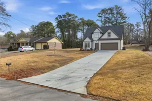 2557 Casablanca Dr, Conyers, GA 30012 - Photo 2