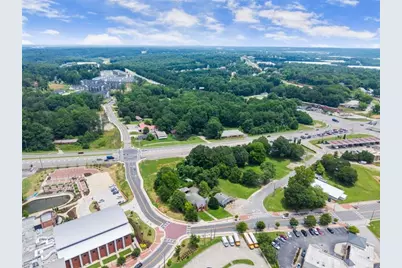 4973 W Broad Street W, Sugar Hill, GA 30518 - Photo 20