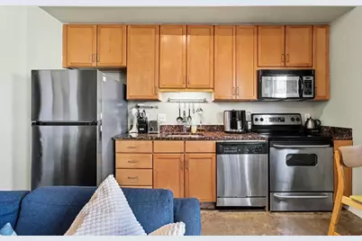 620 Glen Iris Drive NE #401, Atlanta, GA 30308 - Photo 2