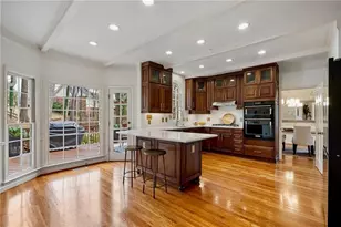 2885 Arborwoods Dr, Johns Creek, GA 30022 - Photo 4