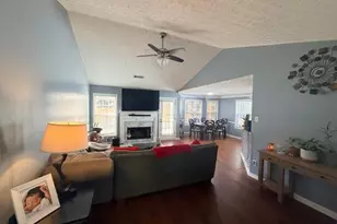 947 Wayne Dr, Snellville, GA 30078 - Photo 6