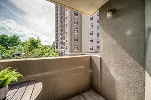 795 Hammond Dr, Atlanta, GA 30328 - Photo 14