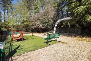 795 Hammond Dr, Atlanta, GA 30328 - Photo 20