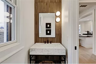 724 NW Bradford Street, Gainesville, GA 30501 - Photo 18