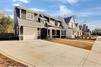 724 NW Bradford Street, Gainesville, GA 30501 - Photo 2