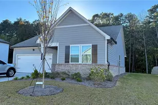 117 Red Maple Wy, Adairsville, GA 30103 - Photo 2