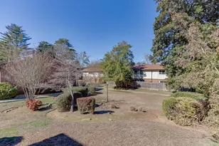 2535 Bradford Square NE, Atlanta, GA 30345 - Photo 32