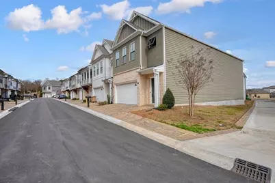 123 Village Green Avenue, Woodstock, GA 30189 - Photo 4