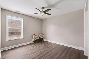 114 Sugar Creek Dr, Cornelia, GA 30531 - Photo 14