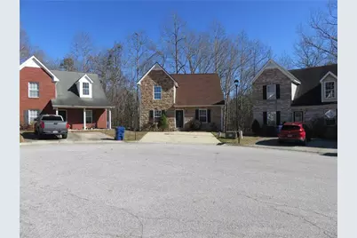 204 Twin Pines Court, Dallas, GA 30132 - Photo 2