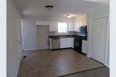 204 Twin Pines Court, Dallas, GA 30132 - Photo 4