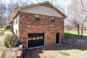 5825 Loire Dr, Cumming, GA 30040 - Photo 34