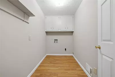 5825 Loire Drive, Cumming, GA 30040 - Photo 10