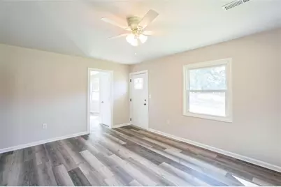 309 Lagrange Street, Grantville, GA 30220 - Photo 24