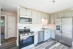 309 Lagrange St, Grantville, GA 30220 - Photo 14