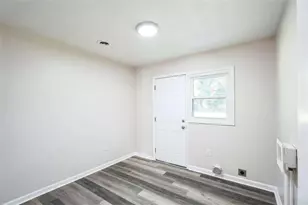 309 Lagrange St, Grantville, GA 30220 - Photo 10