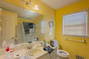 4736 Bridgewater Dr, Lilburn, GA 30047 - Photo 10