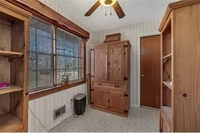 2075 Pinevale Drive NE, Marietta, GA 30066 - Photo 14