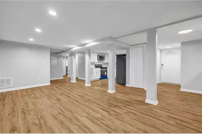 1008 Lindridge Drive NE, Atlanta, GA 30324 - Photo 18