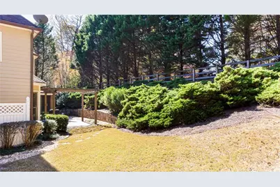 4010 Rockingham Drive, Roswell, GA 30075 - Photo 28