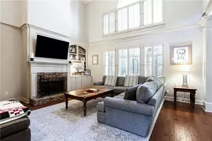 4010 Rockingham Dr, Roswell, GA 30075 - Photo 6