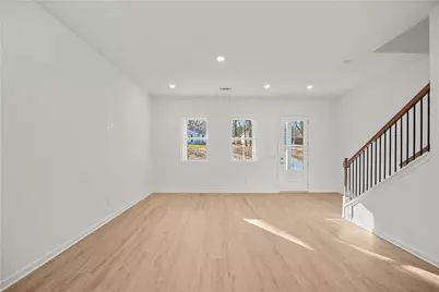 2126 Burroughs Avenue SE, Atlanta, GA 30315 - Photo 6