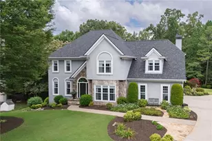 615 Wexford Close, Roswell, GA 30075 - Photo 2