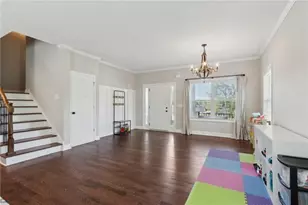 85 Lawson St, Buford, GA 30518 - Photo 10