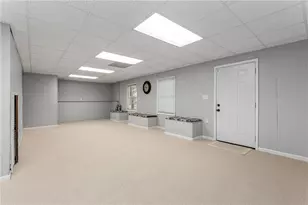 2240 Six Branches Dr, Roswell, GA 30076 - Photo 36