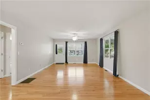 218 Eden Woods, Clarkesville, GA 30523 - Photo 4