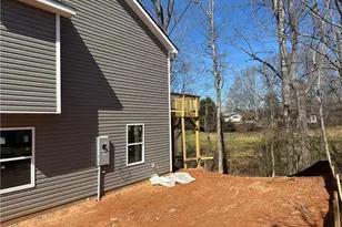 226 Highland Pointe Dr, Alto, GA 30510 - Photo 6