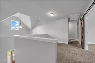 304 Red Cap Cir, Jefferson, GA 30549 - Photo 34