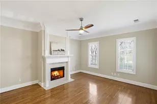 8440 Parker Pl, Roswell, GA 30076 - Photo 10