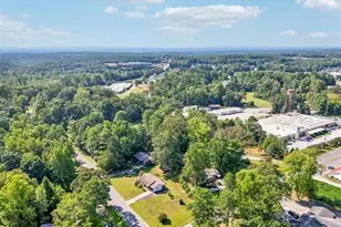 886 Perimeter Rd, Dawsonville, GA 30534 - Photo 20