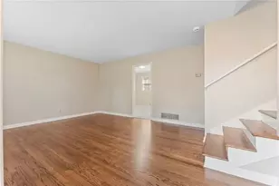 320 Crossville Ct, Roswell, GA 30076 - Photo 8