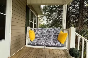 405 Crawfordville Rd, Union Point, GA 30669 - Photo 6