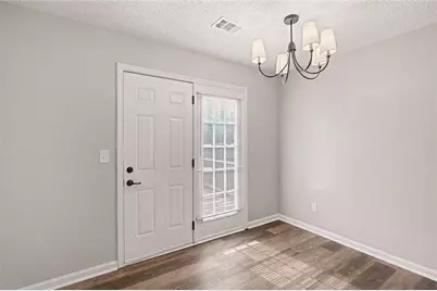 6041 Creekerton Boulevard, McDonough, GA 30252 - Photo 8