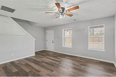 6041 Creekerton Boulevard, McDonough, GA 30252 - Photo 4