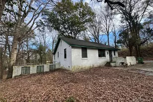 1096 3rd St NW, Atlanta, GA 30318 - Photo 4