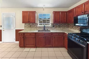 517 Brenston Ct, Ellenwood, GA 30294 - Photo 6