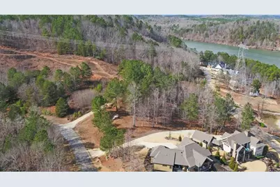 915 N Edgewater Trail N, Toccoa, GA 30577 - Photo 10