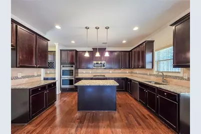 160 Red Wood Drive, Dallas, GA 30132 - Photo 2