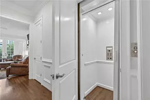 92 Old Ivy Rd NE, Atlanta, GA 30342 - Photo 32